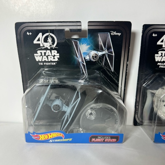 Lot of 2 Disney Star Wars Hot Wheels Starships Millennium Falcon & The Fighter - Picture 3 of 6